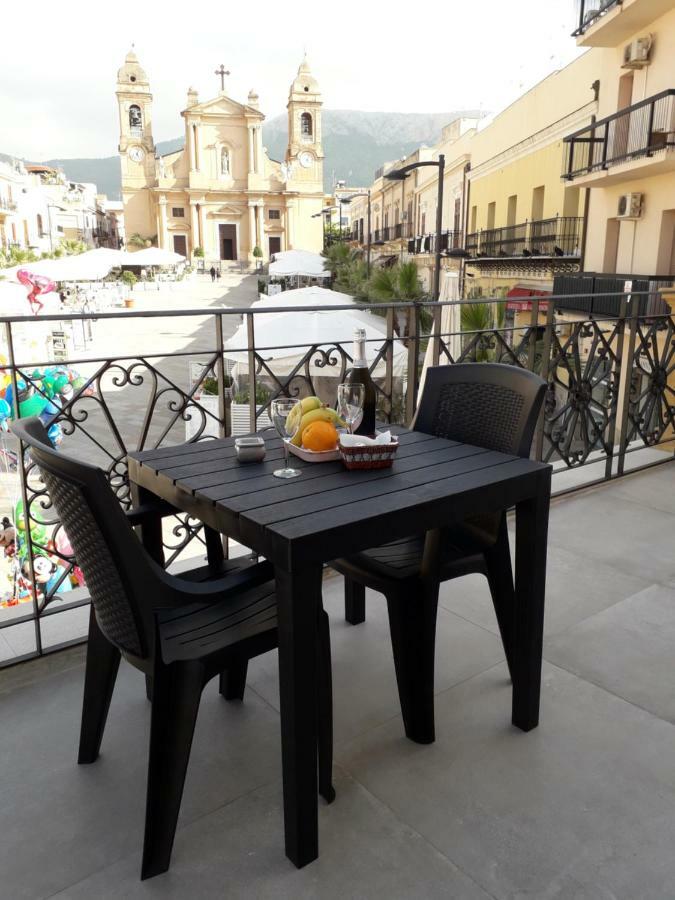Casa Madonia Apartamento Terrasini Exterior foto